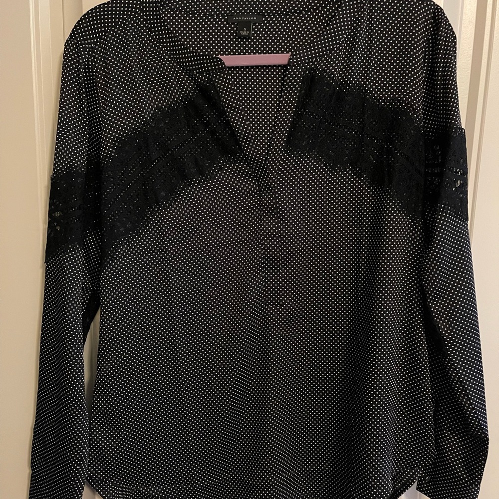 Ann Taylor Black W/white polka dots. Black lace panel on chest and sleeve. SM
